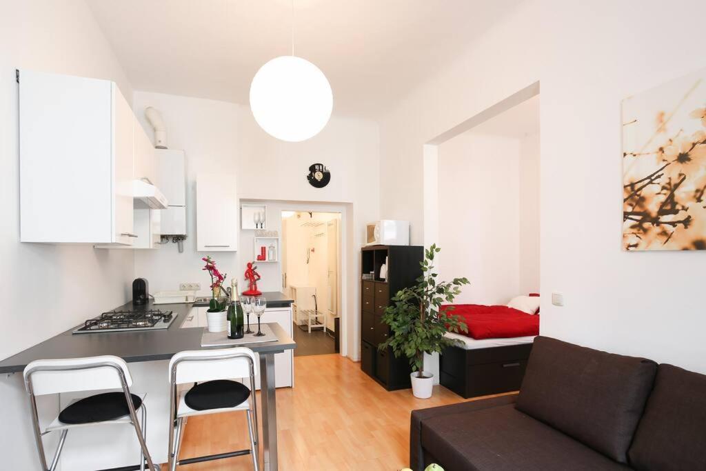 New Shalalaliving Vienna - Cosy Home Meidlinger Markt Kg12 Dış mekan fotoğraf